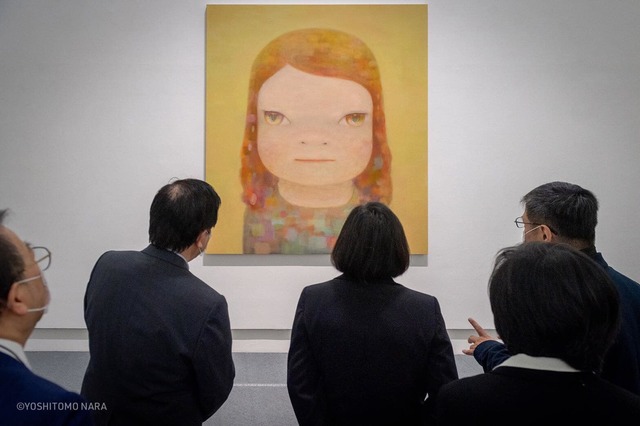 奈良美智特展夯 周邊賣光光補貨要2-3週