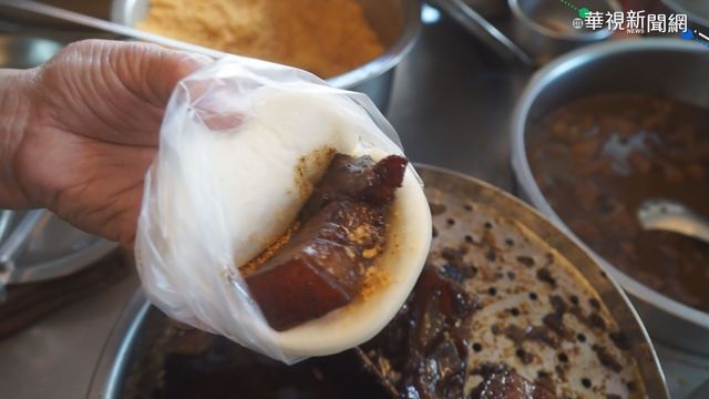 屏東刈包滷肉香嫩 搭配酸菜鹹香誘人