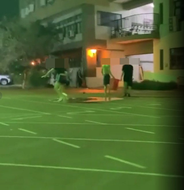 水情緊張大學生玩水被錄影po網 當事人回嗆：我就想玩啊