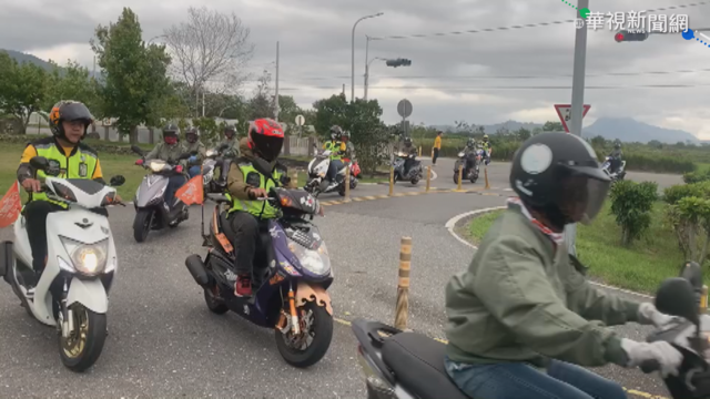｢不老騎士｣環島 隊友幫81歲阿公祝壽