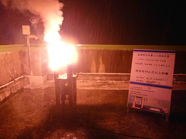 鋒面今通過！水利署「把握時機」：即刻加碼人工增雨