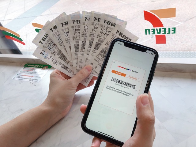 羨慕死！小七開出4張千萬發票 他只花$23買飲料成富翁