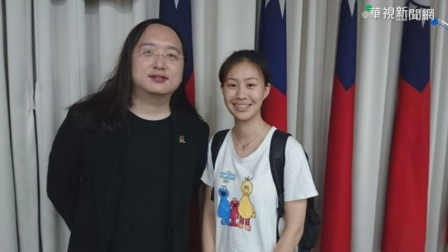 減塑政策幕後推手 17歲少女獲唐鳳肯定