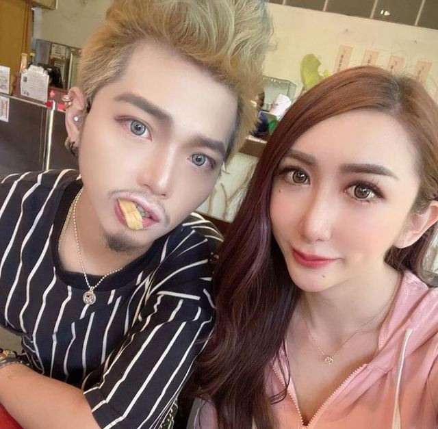 罔腰與阿猴。（翻攝罔腰Instagram）