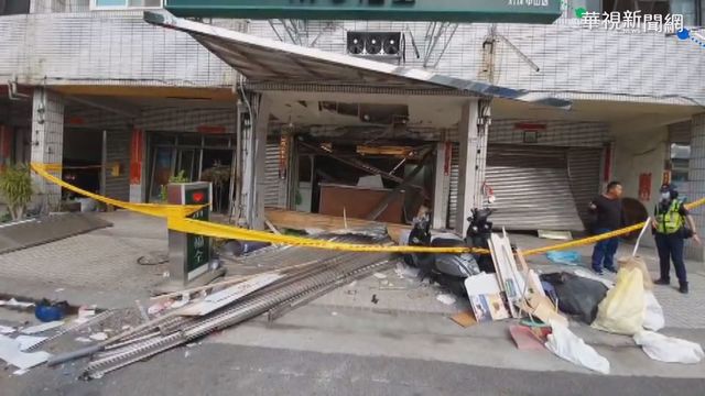 飲料店清晨氣爆 門窗炸飛店內一團亂