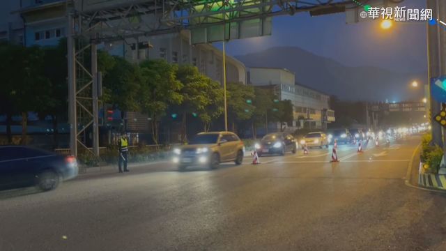 清明連假首日湧車潮 蘇花改回堵4公里