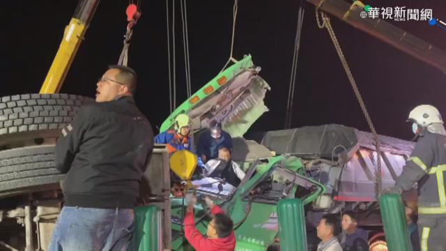 西濱3砂石車追撞 通霄南下一度封閉