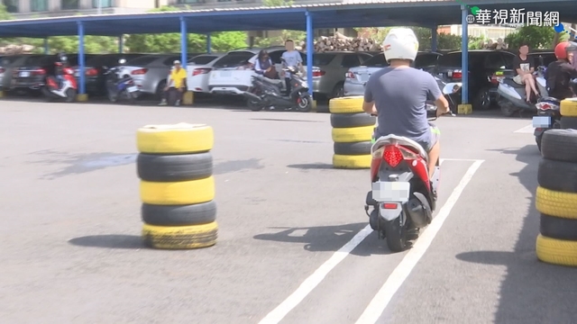 持汽車駕照「考機車」 5/3起也要筆試