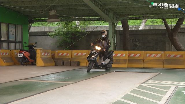 有汽車駕照想騎機車 5/3起要考筆試