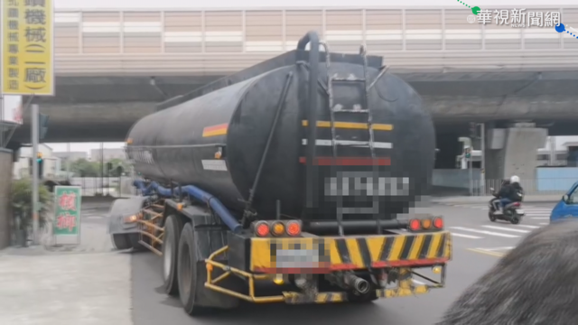 工廠私自鑿井抽水 每天水車進出運水