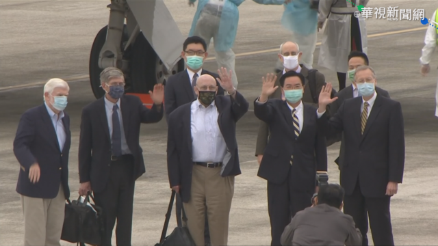 拜登首發團抵台外長迎接 明拜會總統