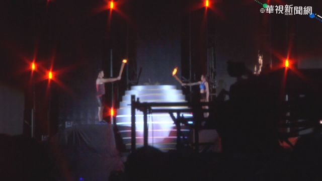 全中運雲林開幕 田徑好手共同點燃聖火