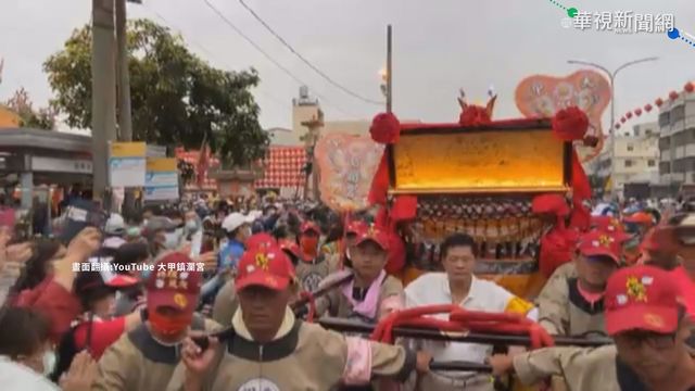 企業贈36兩金匾額 大甲媽鑾轎超吸睛