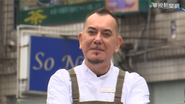 黃秋生領就業金卡 享減免所得稅福利