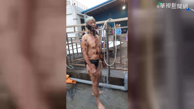 西子灣遭油汙染 民眾晨泳遭｢抹黑｣