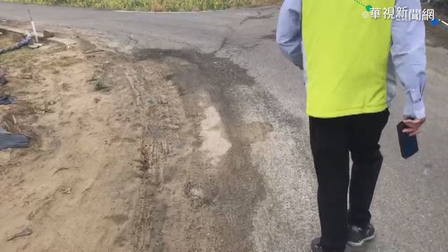 35噸水車壓毀台南產業道路 果農抱怨