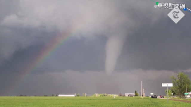 天有異象! 美德州龍捲風與彩虹罕同框