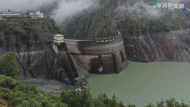 鋒面帶來雨勢 杉林溪瀑布｢有水了｣!