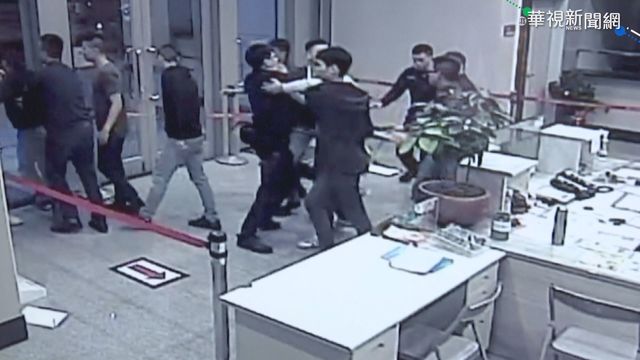 北市警局公開遭刪畫面 陳嘉昌親澄清