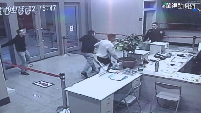 關鍵96秒畫面被格式化 毀警察形象!