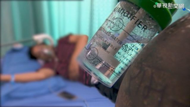 印度單日增40萬人染疫 醫護成出氣筒