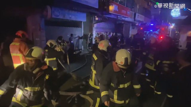 逢甲出租套房火警 攤商急吼快疏散