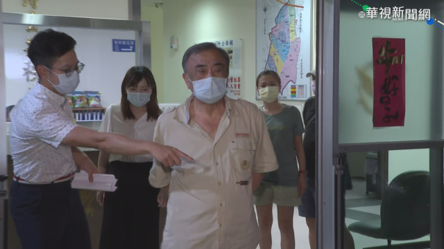 獅子哥熱吻茶室老闆娘? 影中人怒提告