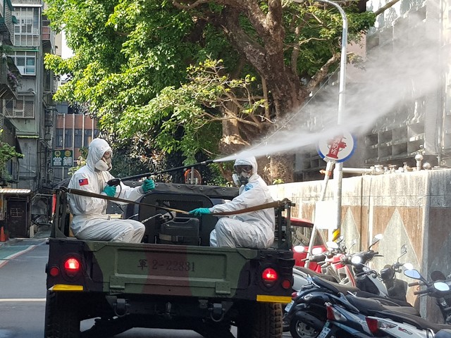 快訊》疫情嚴峻！「雙北公務員」明起改彈性上下班