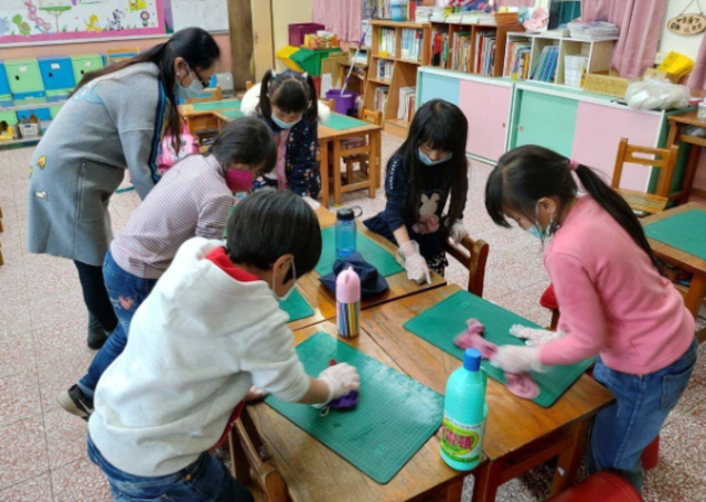 面對全台停課 醫急喊：勿將孩子送到阿公阿嬤家