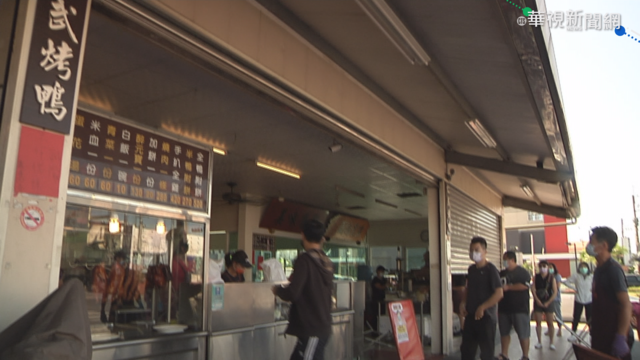 他po文「誰說內用會染疫」 眾舉例回嗆：沒腦比新冠可怕