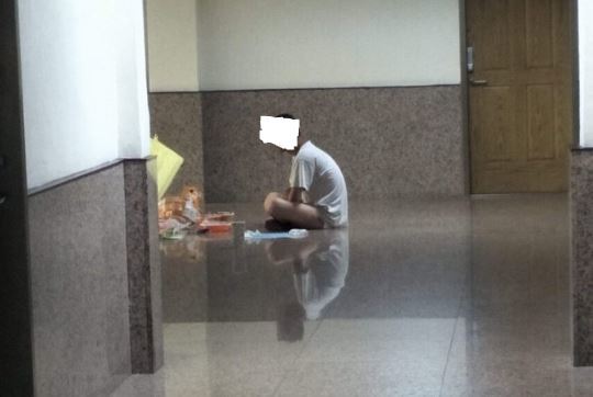 文大「大倫館」學生翻垃圾找東西吃 住宿生憂:篩檢白做？