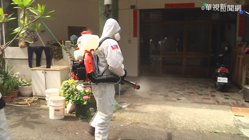 大坑家族群聚累積21人 共四家庭染疫