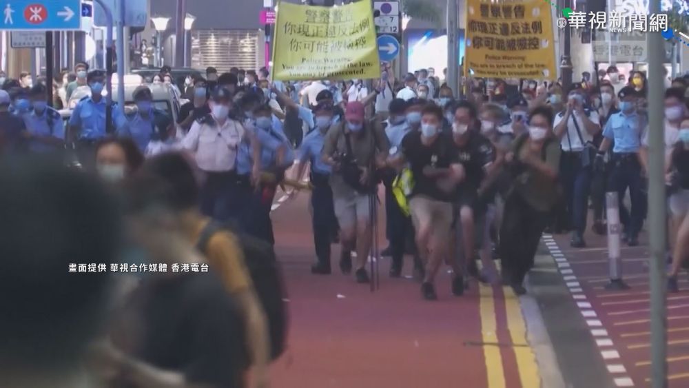 國安法後首次"六四" 港人點燈悼念