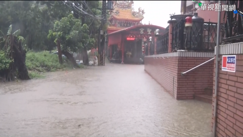 雨彈狂襲! 高市府應變中心"二級開設"