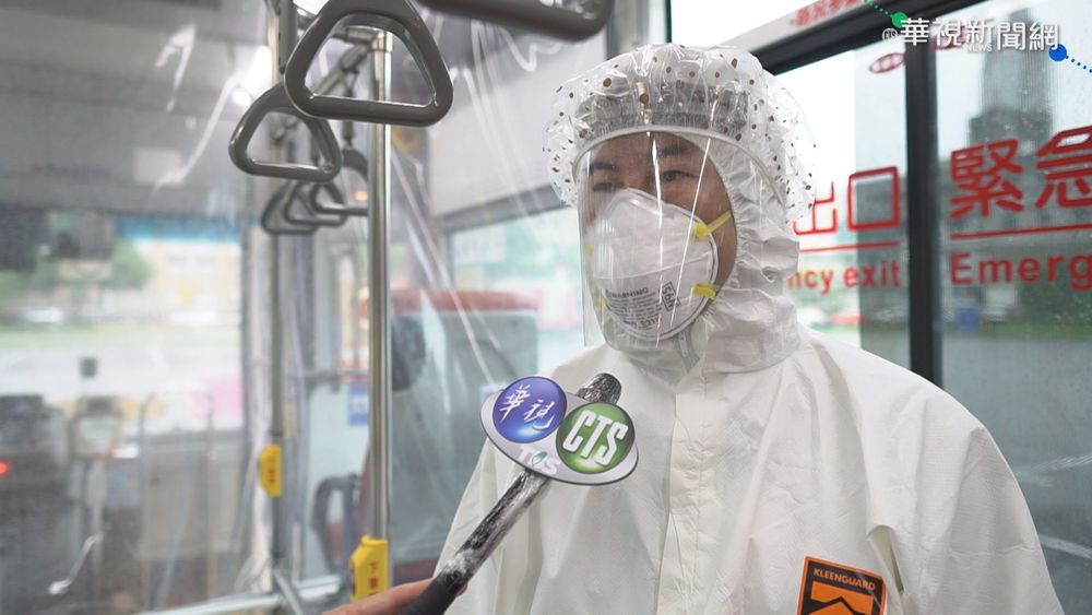 18年前開抗煞巴士 林春傑防疫不缺席