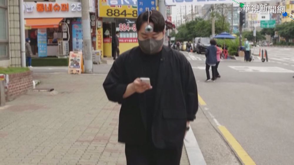 低頭族第三隻眼! 偵測障礙物發警示