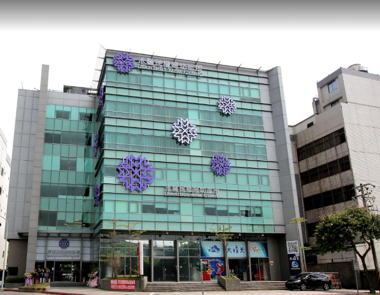 小禾馨4診所被點名拿85瓶疫苗 執行長蘇怡寧回應了