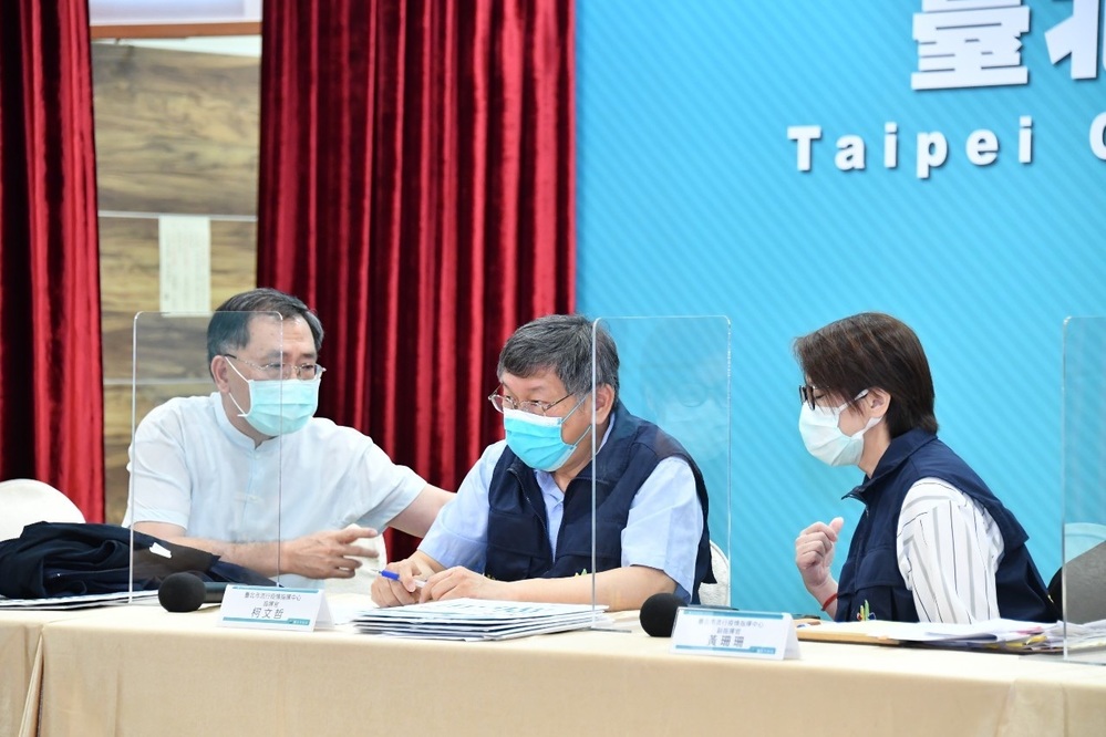 驚訝「股長就可決定發疫苗」 柯文哲：以後都公開透明