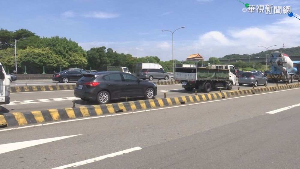 端午連假國道"總量管制" 匝道塞爆