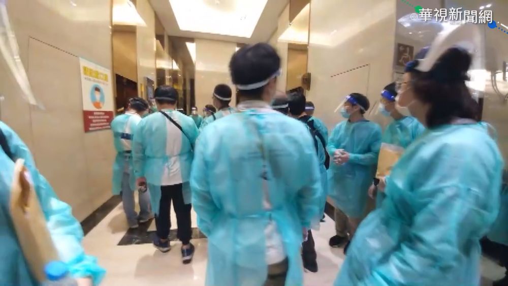 48名詐欺犯引渡回台 大鬧隔離旅館