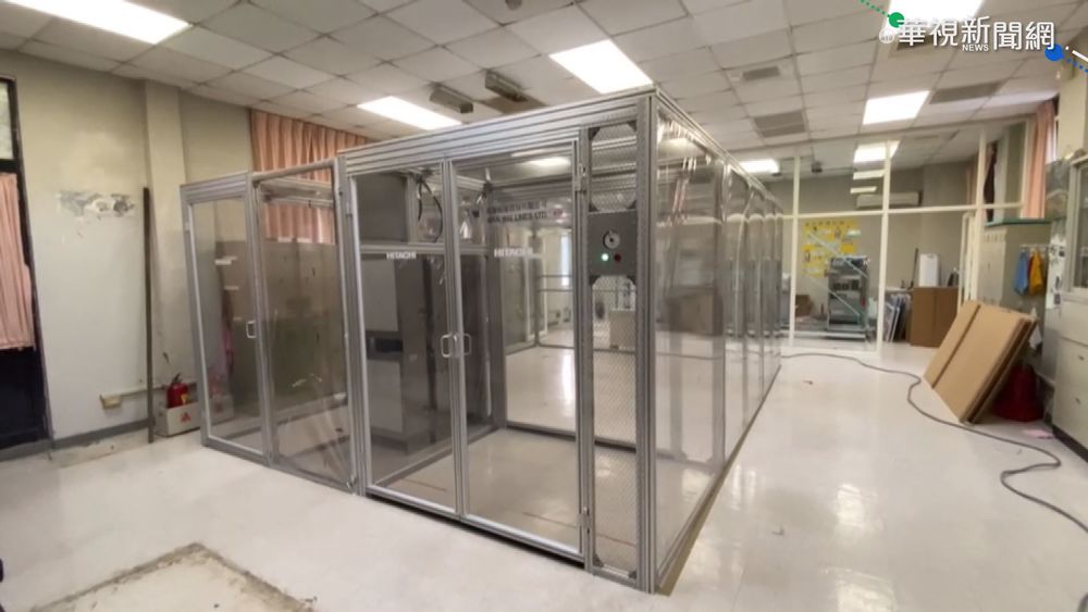 民間捐贈負壓隔離艙 首座送新光醫院