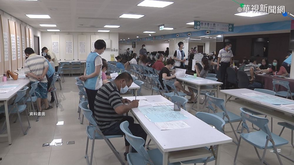 勞工紓困貸款今上路 限額50萬名!