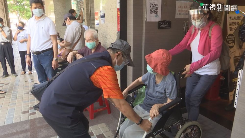 北市長者打疫苗 依序號.填資料狀況多