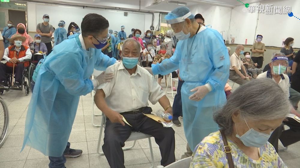 北市施打疫苗亂象多 長輩怒嗆柯文哲