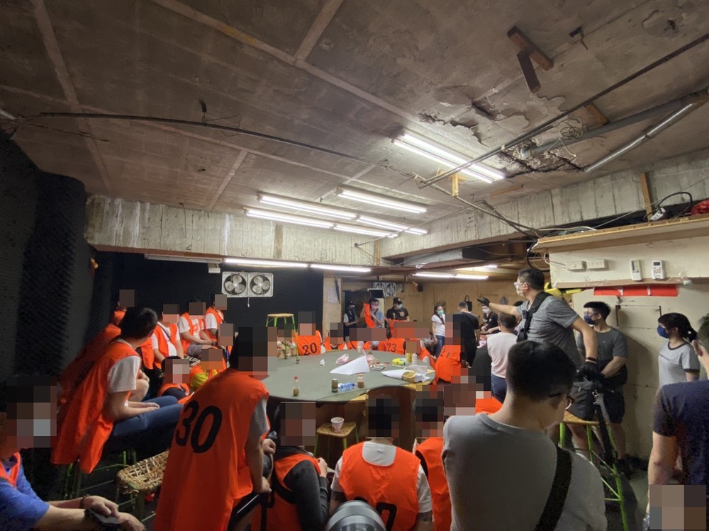 無視疫情！ 中壢賭場68人群聚...最高罰近5百萬