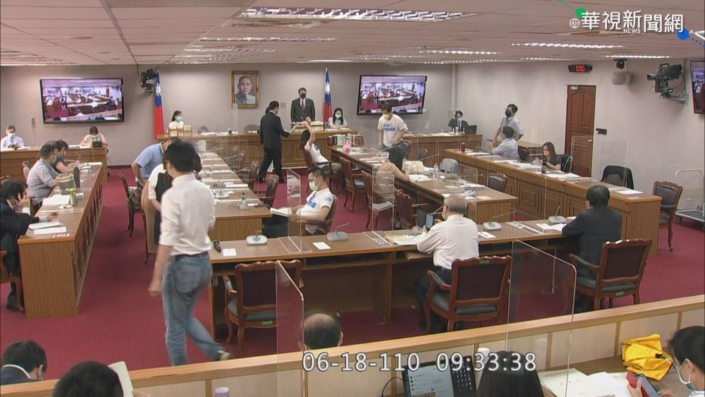 立院朝野續協商 染疫死亡國賠無共識