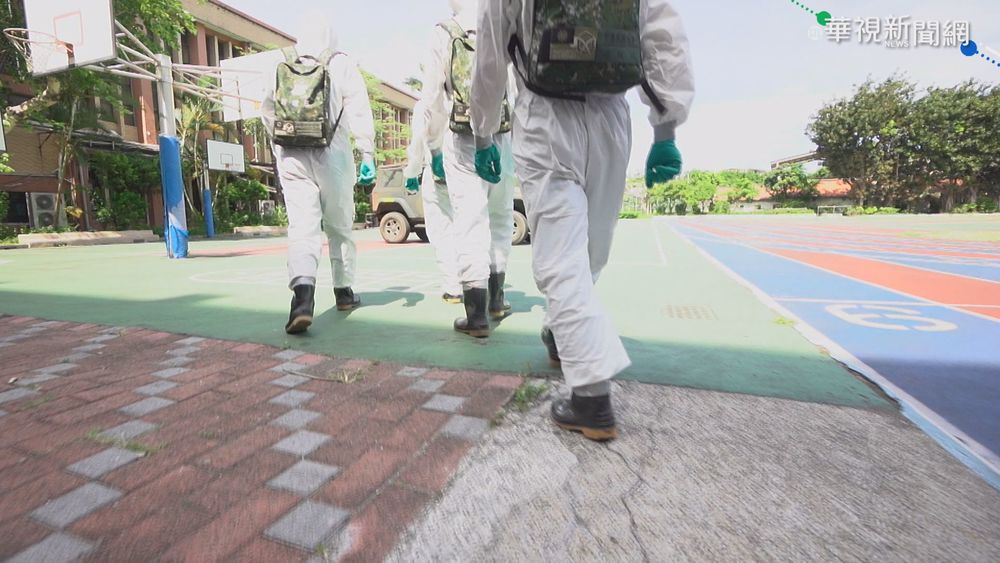 不畏艱苦挺前線! 化學兵的光榮印記