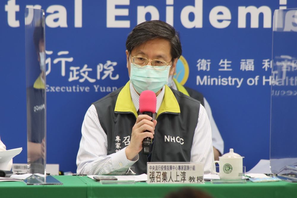 第一劑打AZ可以再打莫德納？ 指揮中心：不混打