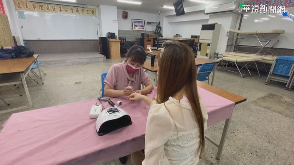 全台美甲業僅嘉市未解封 業者喊撐不住