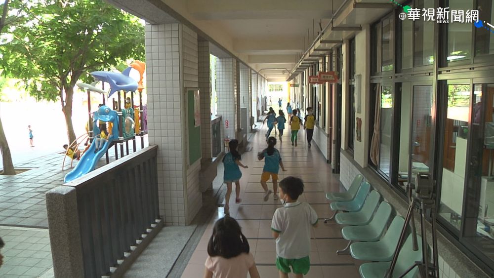 學生注意！全國中小學延後至9/1開學